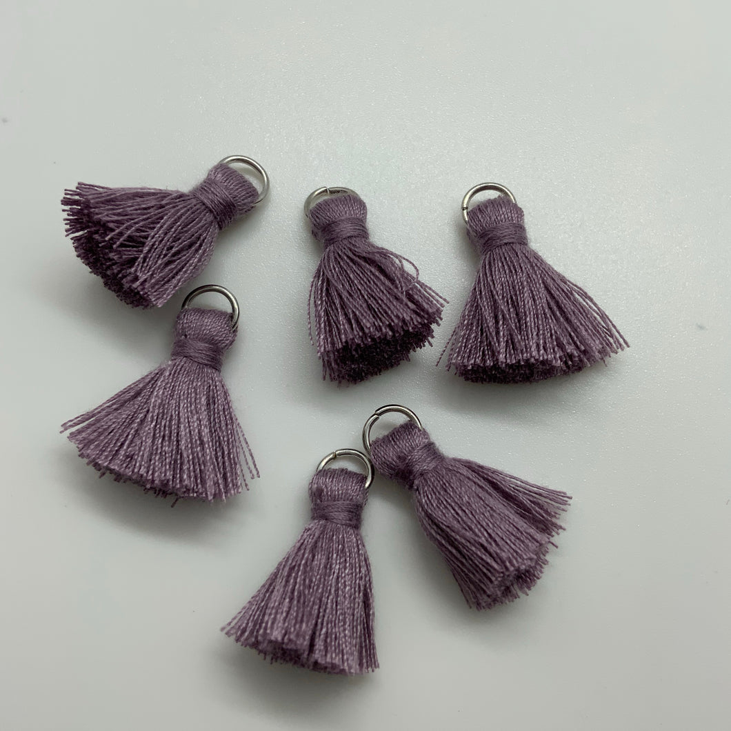 Lavender 20mm Cotton Tassels